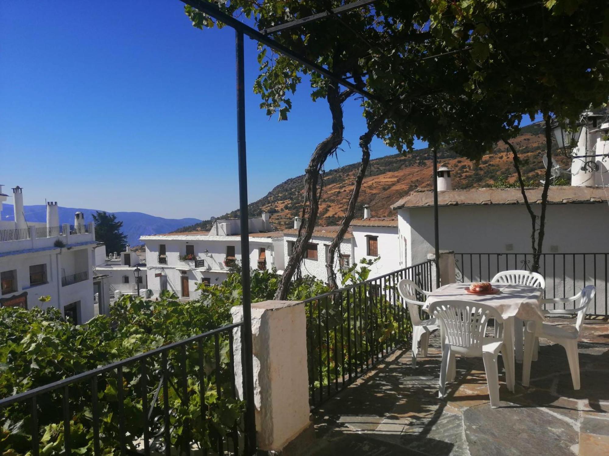 Apartamentos Rurales Las Chimeneas Capileira Εξωτερικό φωτογραφία