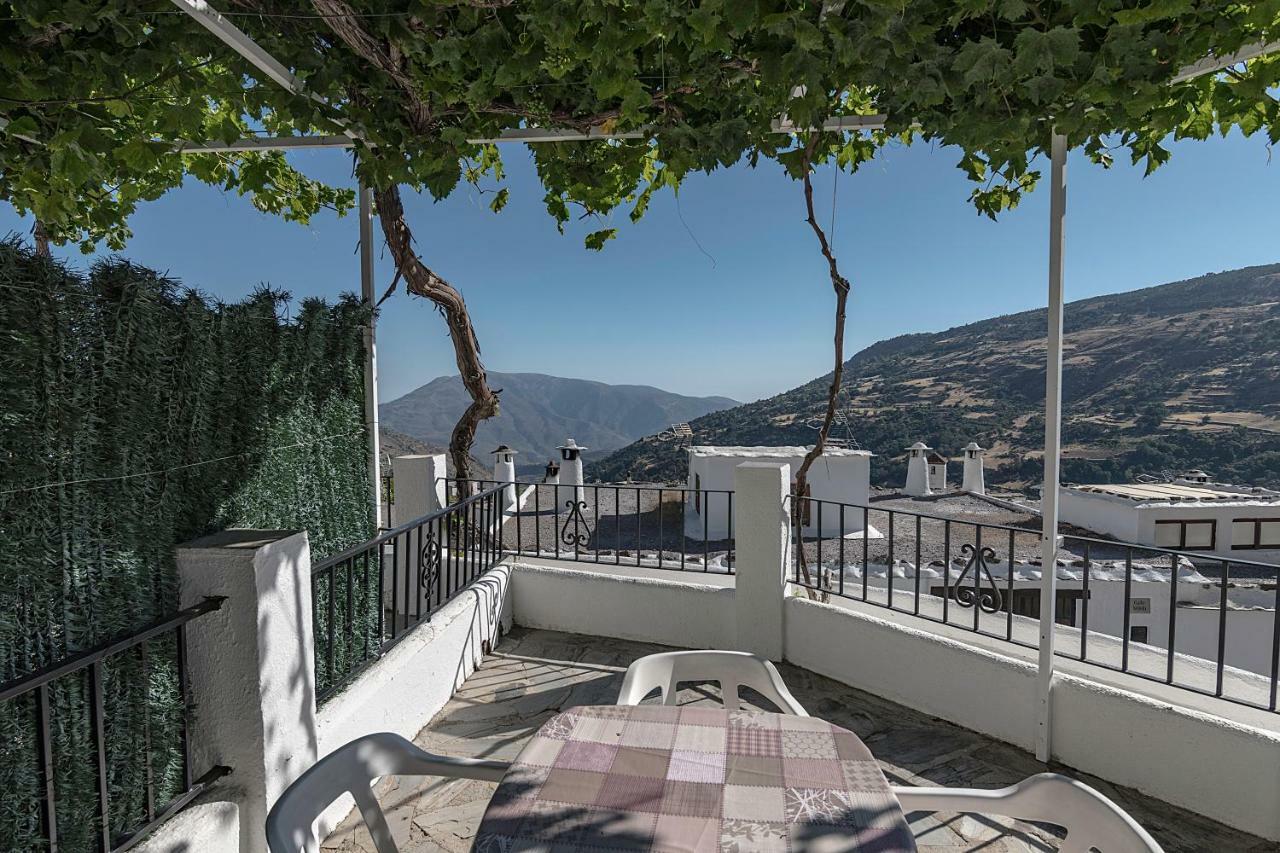 Apartamentos Rurales Las Chimeneas Capileira Εξωτερικό φωτογραφία