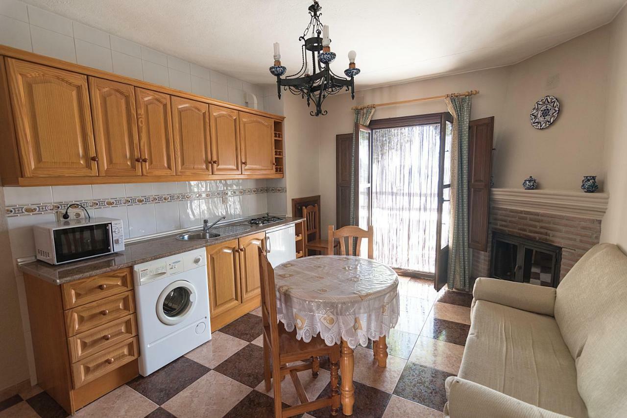 Apartamentos Rurales Las Chimeneas Capileira Εξωτερικό φωτογραφία