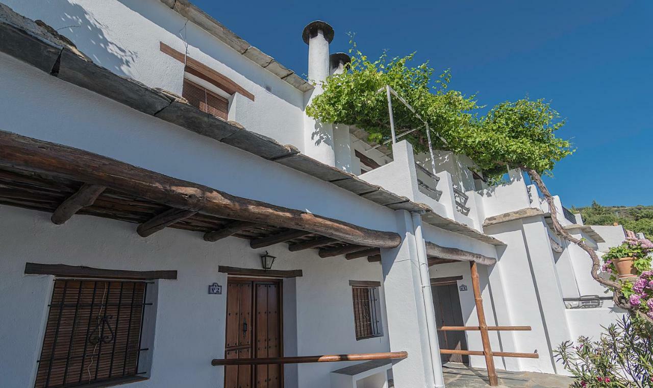 Apartamentos Rurales Las Chimeneas Capileira Εξωτερικό φωτογραφία
