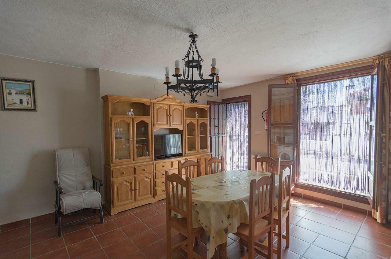 Apartamentos Rurales Las Chimeneas Capileira Εξωτερικό φωτογραφία